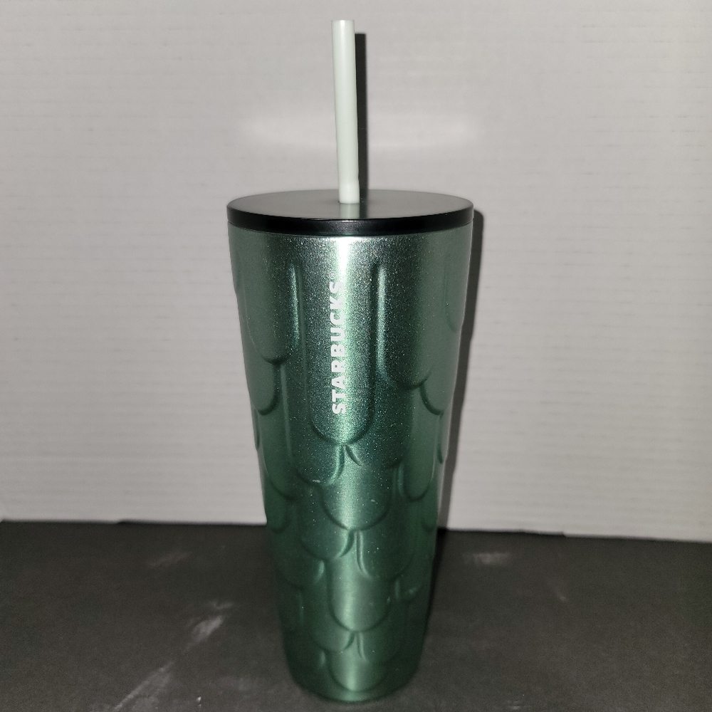 Starbucks 2022 Mermaid Scales Glittery Green Textured Metal Tumbler Cup 24oz NWT